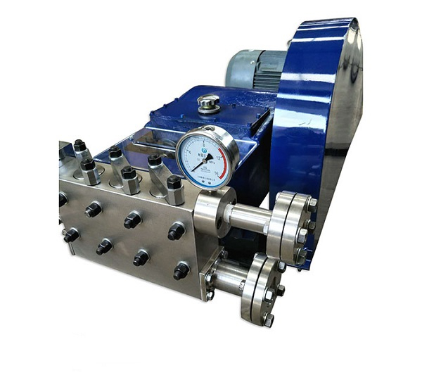 油田開采過程當中為什麼要使用注水泵?